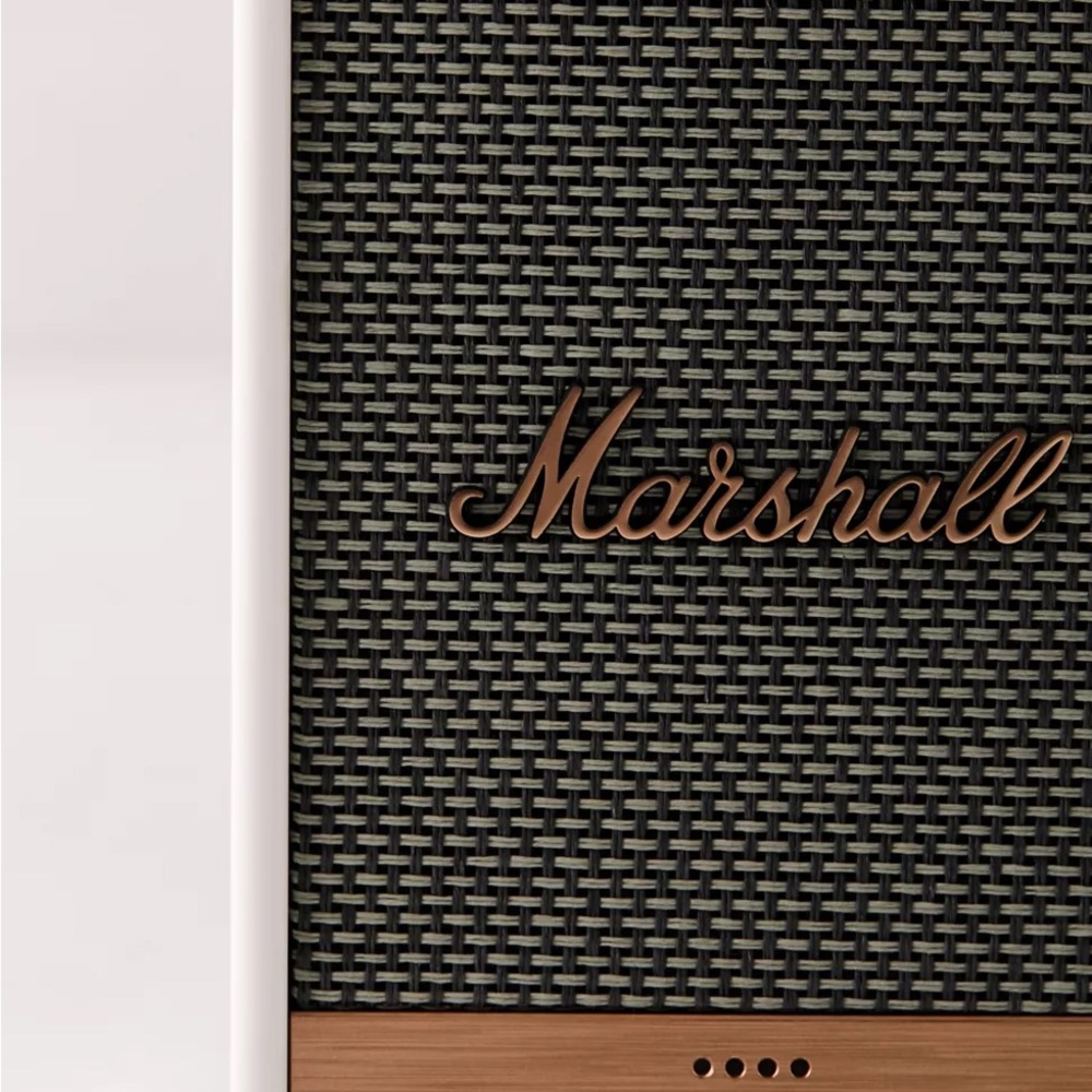 Marshall White Bluetooth Speaker - Picture 4 of 9